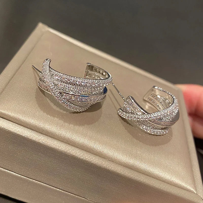 Huitan Novel Brilliant Hoop Earrings with Cubic Zirconia Versatile Female Ear Accessories Luxury Attractive Wedding Jewelry Gift