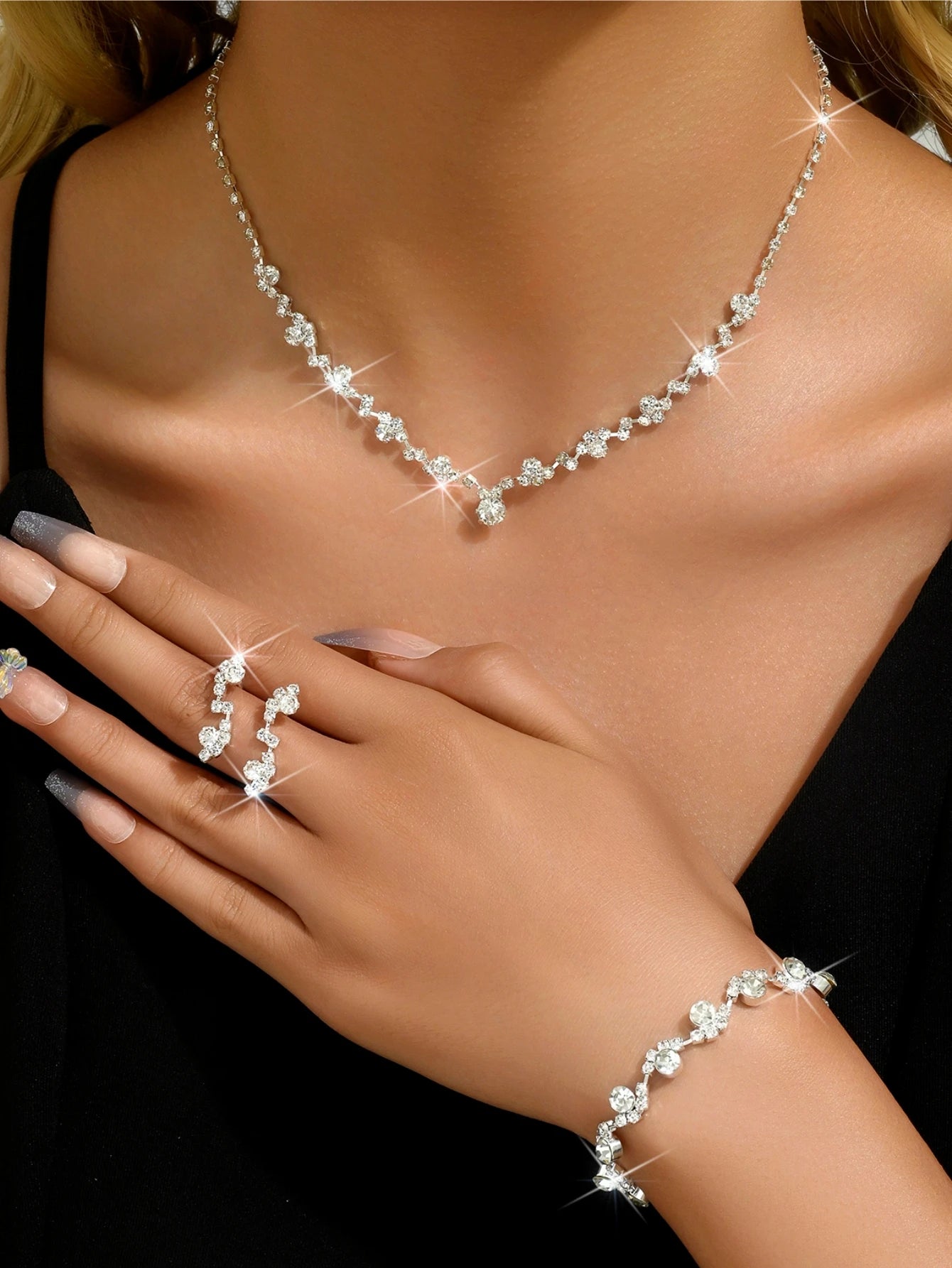 4-piece women's flower necklace with earrings and bracelet set, wedding party accessories