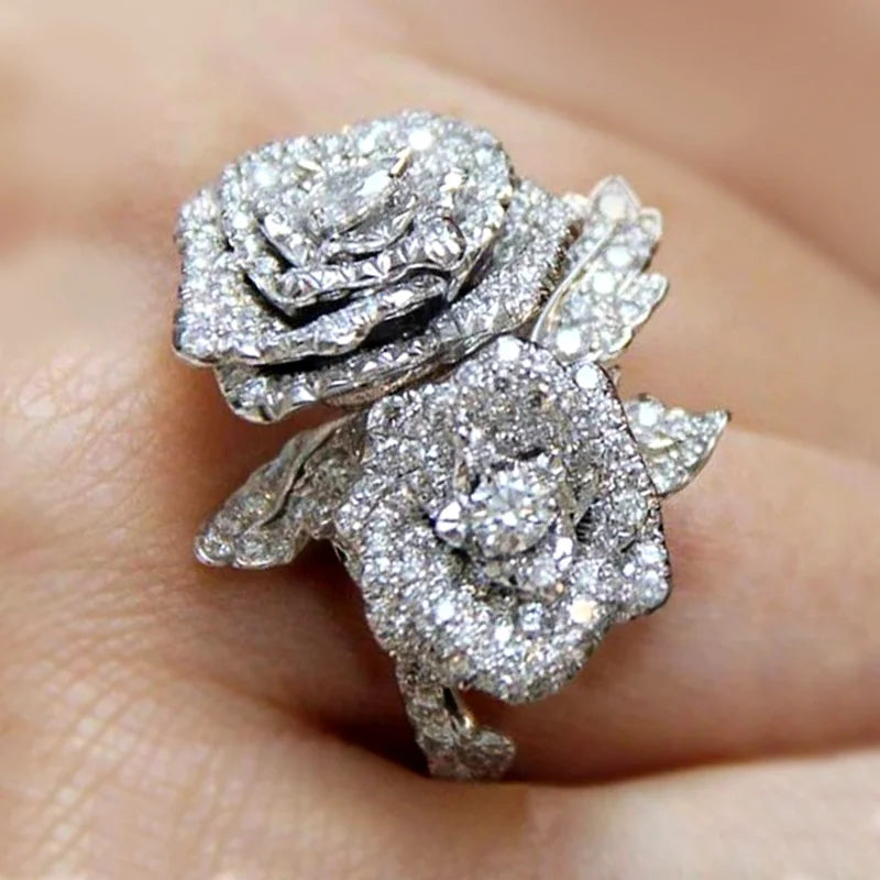 Huitan Noble Lady Party Ring Exquisite Rose Finger Jewelry for Women Exquisite Shiny Zirconia Flower Accessories for Anniversary